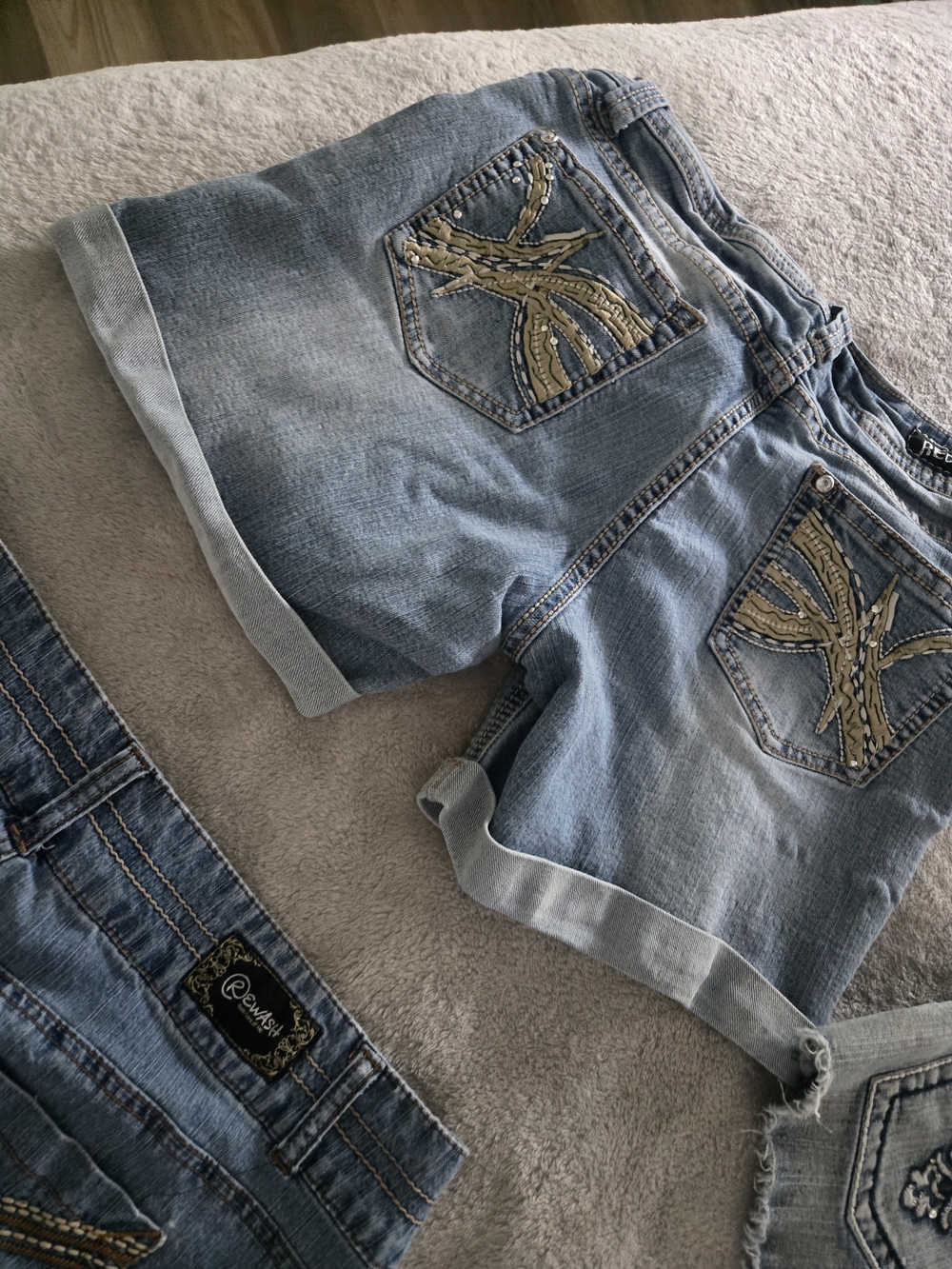 Light Wash Denim Shorts Bundle - Picture 13 of 15